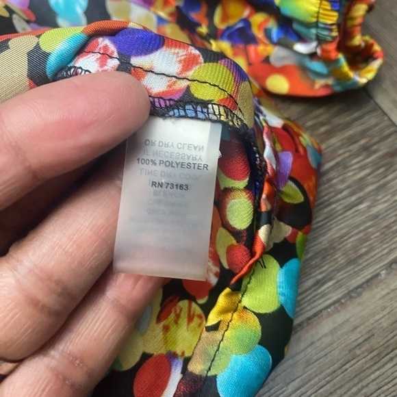 Spense woman multicolor satin blouse 
Button front gathering v-neck - Picture 6 of 10